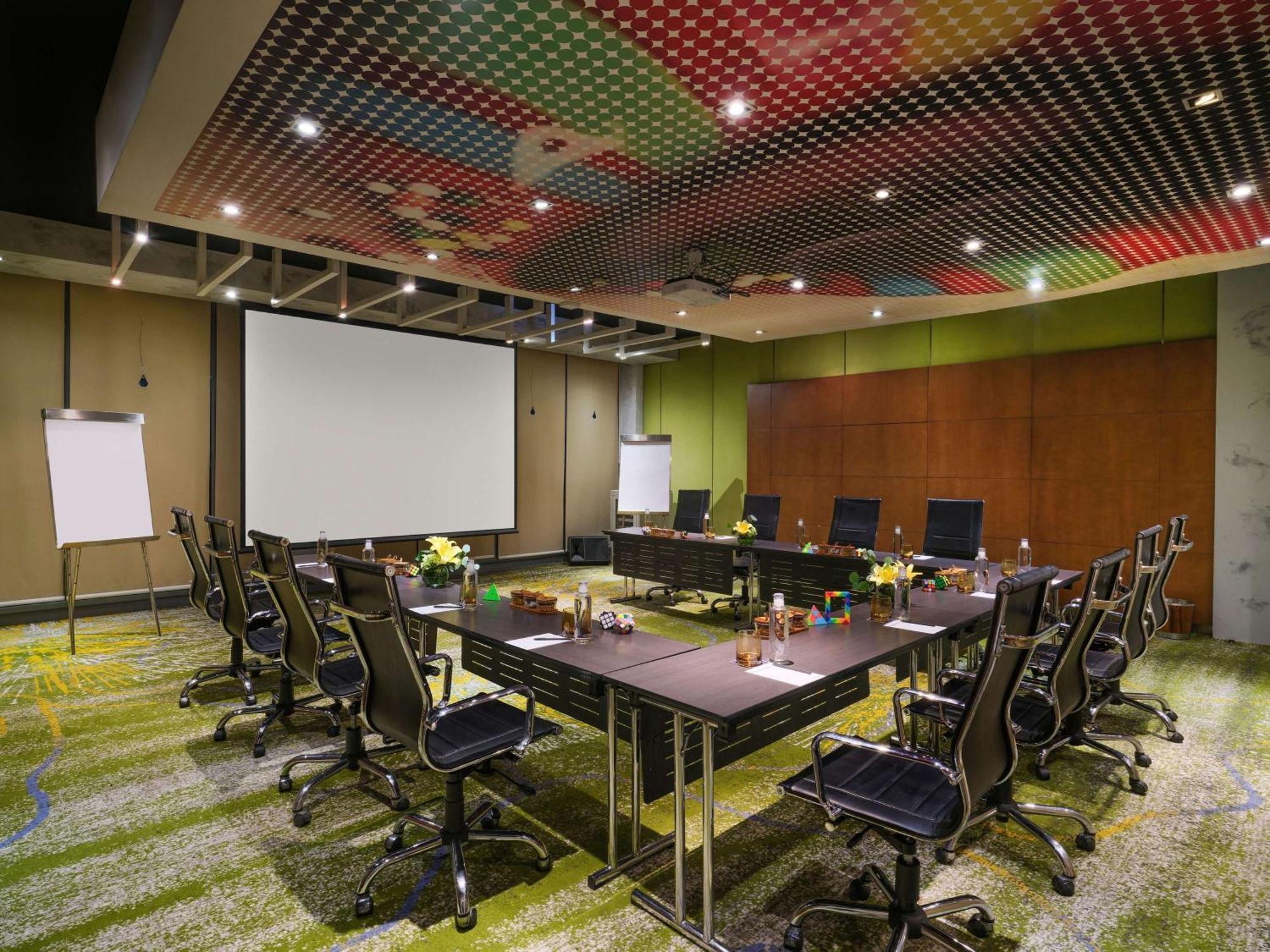 Pullman Jakarta Central Park מראה חיצוני תמונה Meeting room